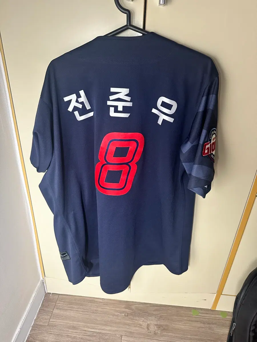 전준우 유니폼 팝니다 (100 사이즈)