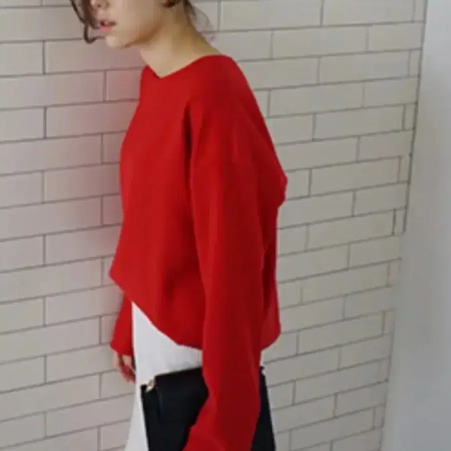 오르 ORR 시그니처 에르 블라우스 레드 빨강 빨간색 라운드넥