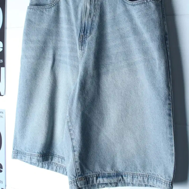 (XL-2XL) 에잇세컨즈 반바지 팬츠 버뮤다 데님 연청-P10717