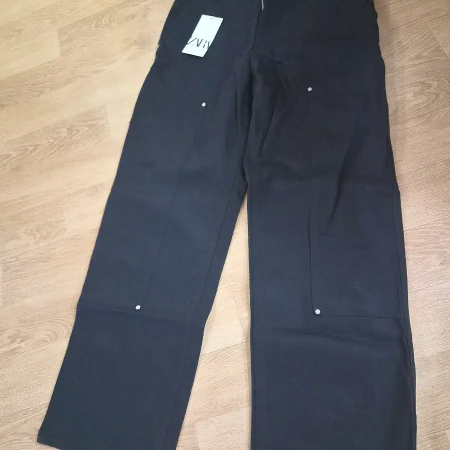 ZARA 블랙 카펜터진 허리 30