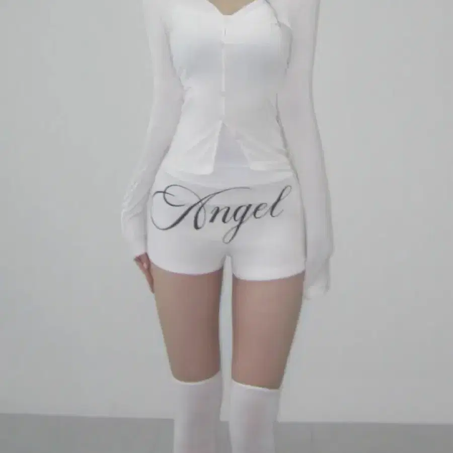 히스테릭엔젤 레터링 핫팬츠 반바지