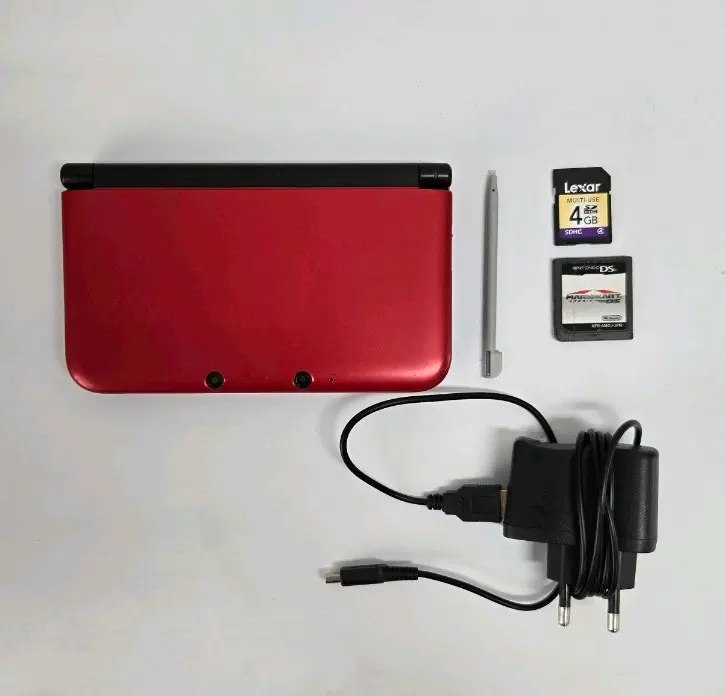 닌텐도 3DS XL 레드 본체(순정) +마리오 카트DS + SD카드 + 터치펜 + 마리오 카트DS + 다수 체험판 + 충전기