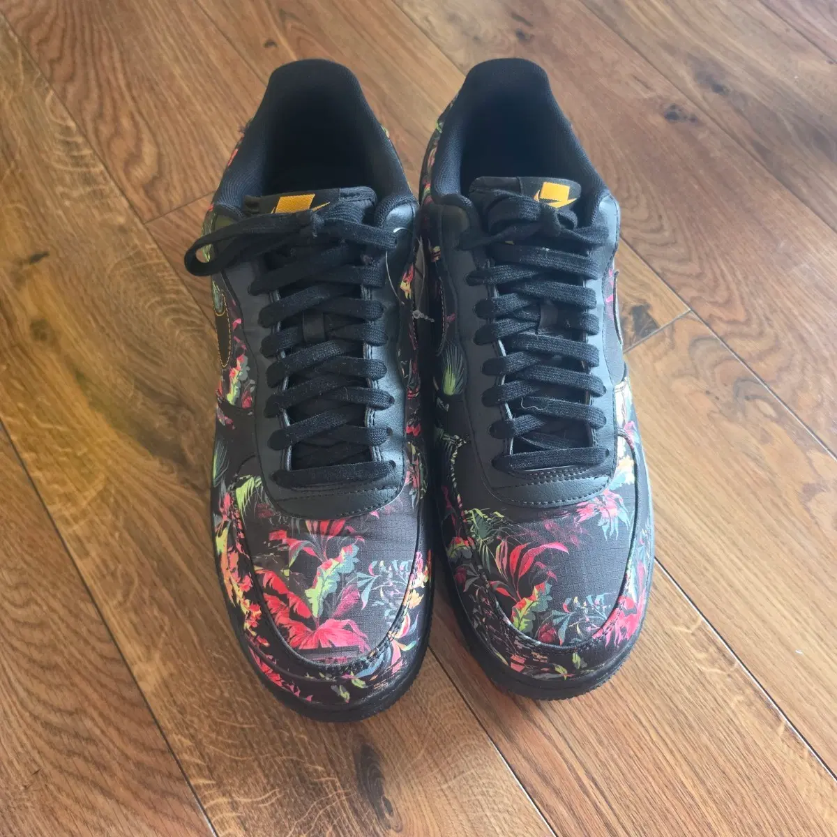 Nike air force 1나이키에어포스1로우플로랄 사이즈 US 12  (리미티드 한정판)