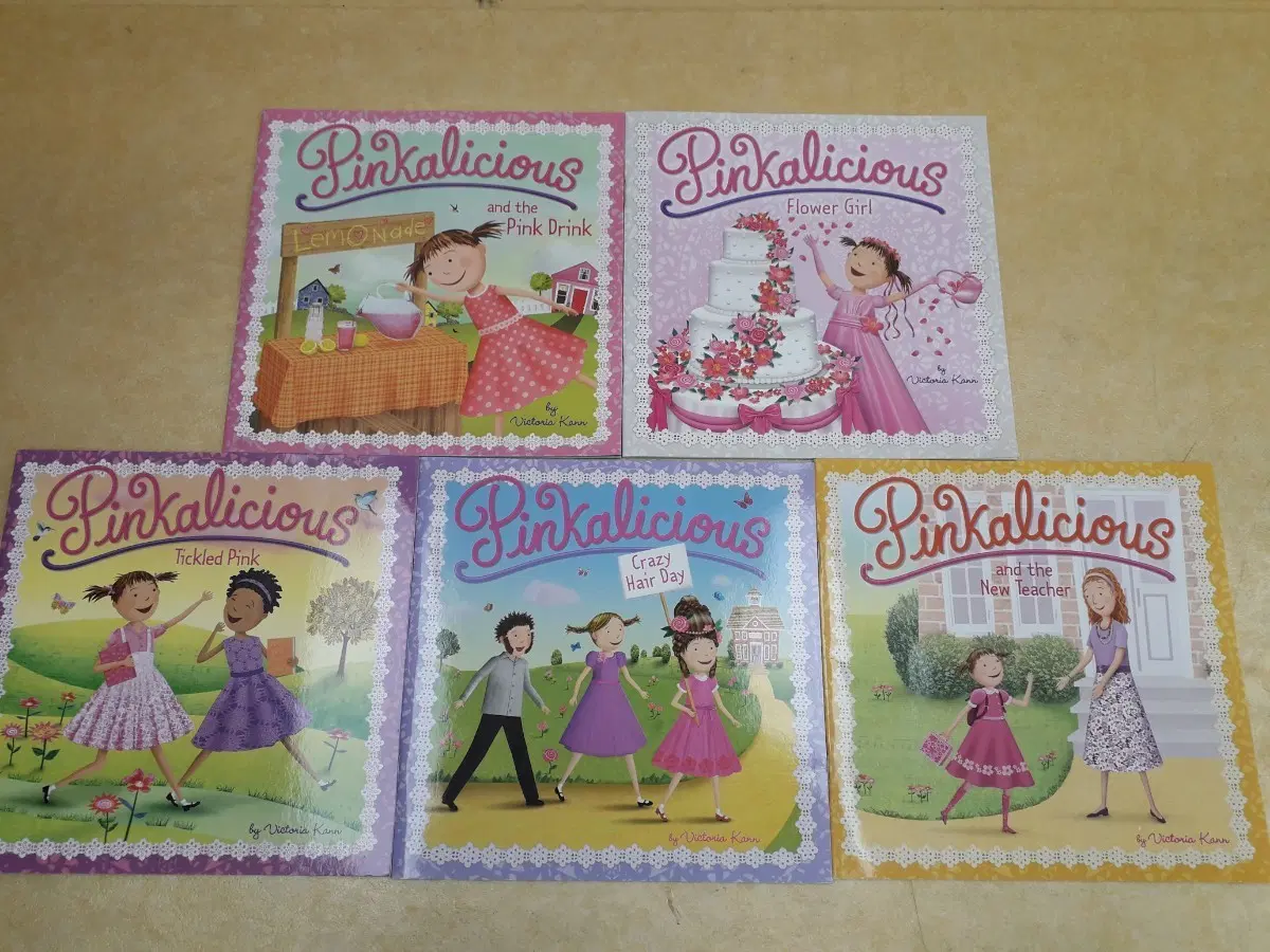 HAPPER FESTIVAL Pinkalicious Take-Along Storybook set전 5권
