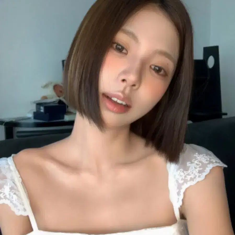 새상품) 라츠유 sassy blouse 쎄씨 블라우스