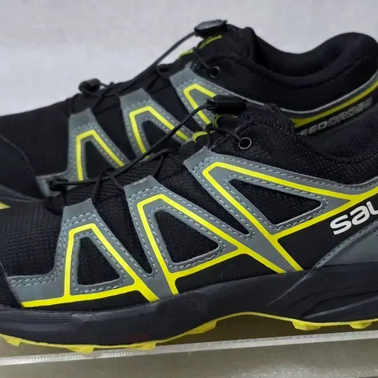 살로몬 SALOMON Speedcross 경등산화 트레일러닝화 여성230