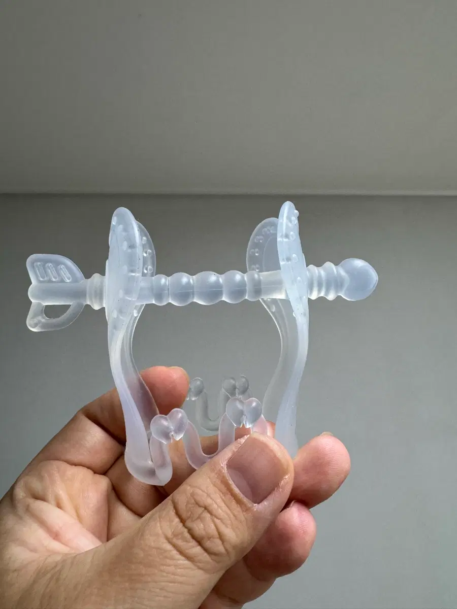 퍼기 치발기