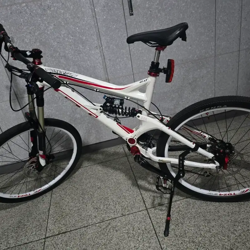 산악용 GT 풀샥 MTB 자전거