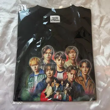 Travis Japan의 travelers 사진 T셔츠