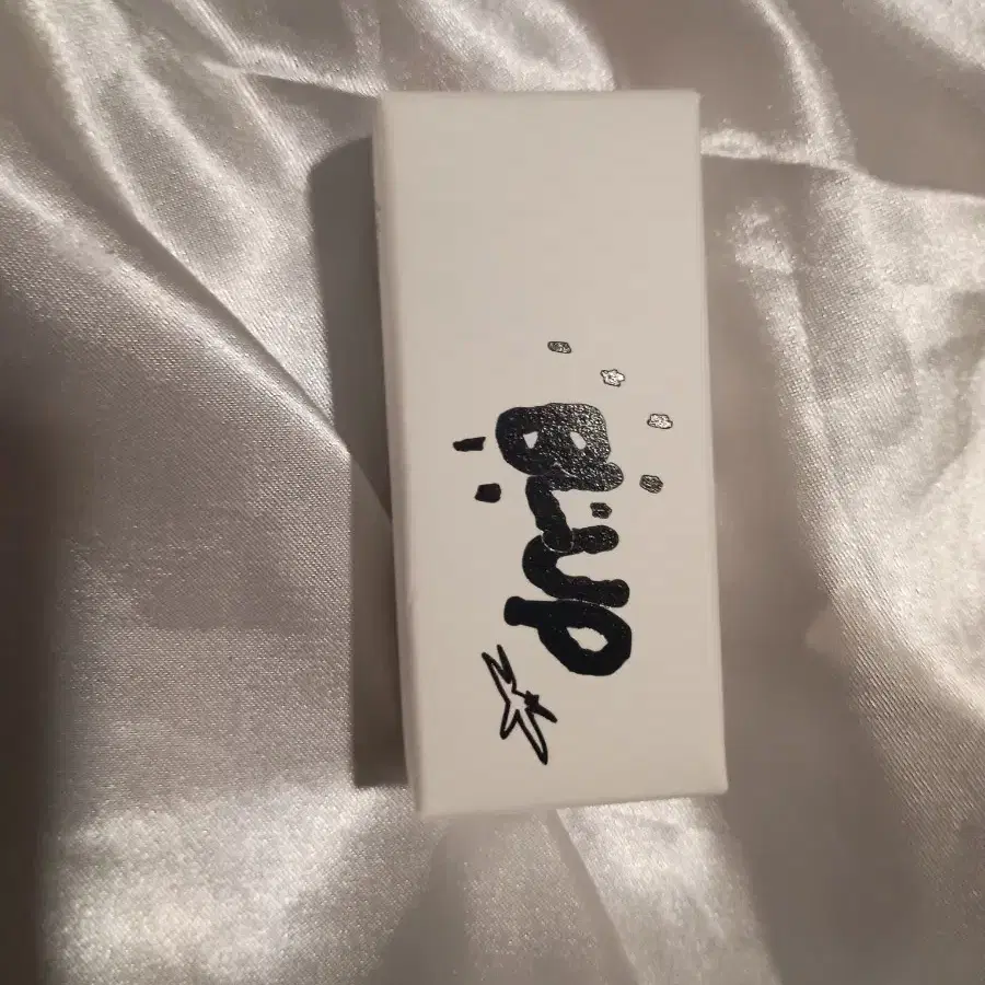 블럽 오버 듀 글로이 틴트 삿포로