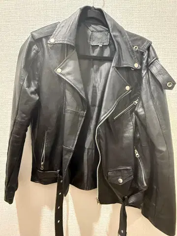 가죽 자켓 M 사이즈 Leather Jacket 가죽 점퍼