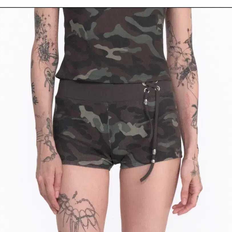 2000아카이브스 sue shorts 1사이즈