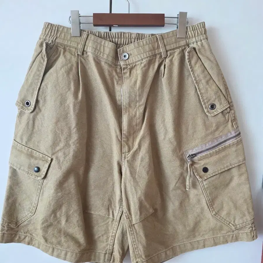 미드업데이트 Washed Canvas Archive Shorts Pants Deepbeige