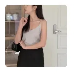 베르가못 멜리 슬리브리스 썸머 린넨 나시