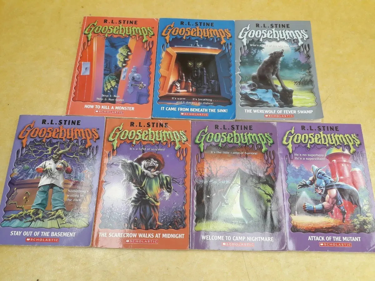 SCHOLASTIC R.L.STINE GOOSEDUMPS 시리즈