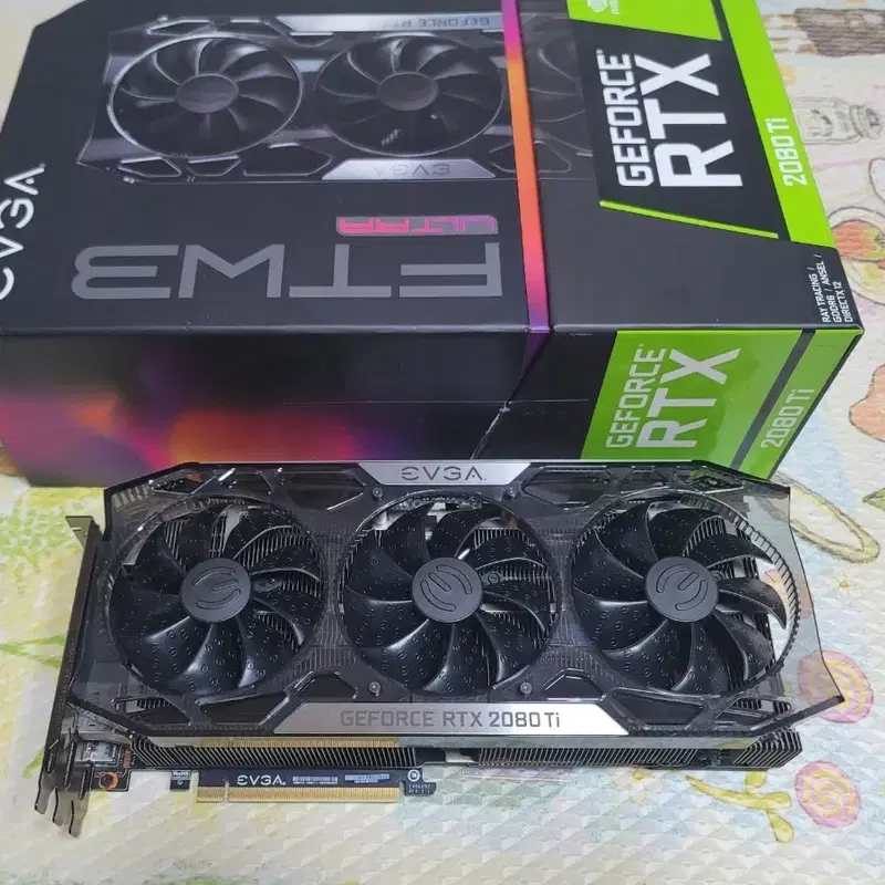 그래픽카드 EVGA RTX 2080Ti 11gb FTW3 ULTRA