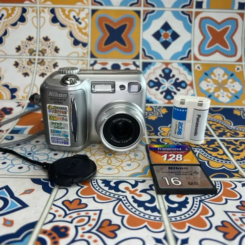 니콘 쿨픽스4300 디지털카메라 coolpix4300 니콘쿨픽스3200