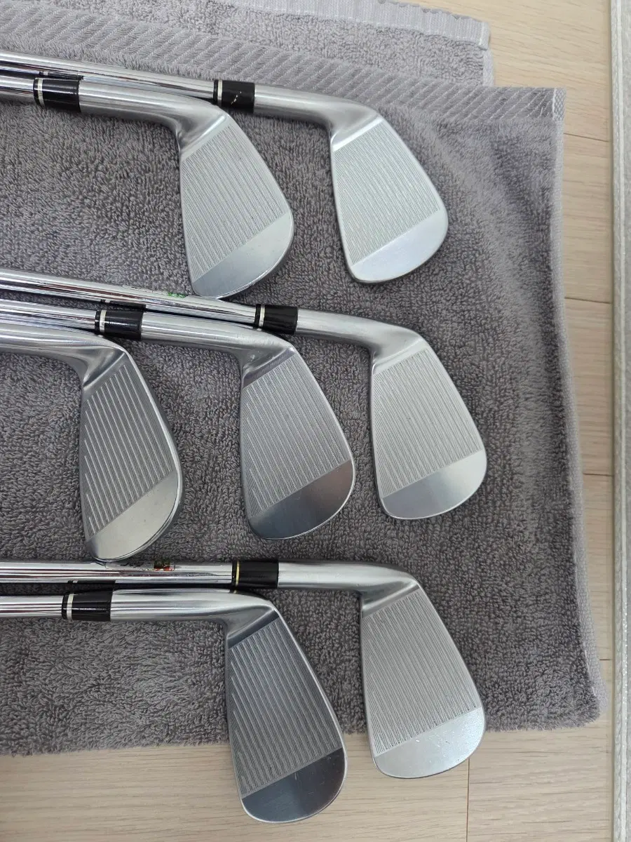 로얄컬렉션 BBD 706V FORGED 아이언 세트