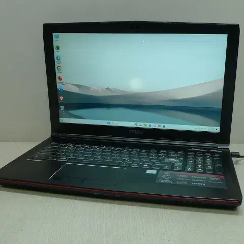 MSI 게이밍노트북(GP62 6QF Leopard Pro)/i7 6/RAM16G/NVMe256G+HDD1TB/GTX 60M/15.6인치