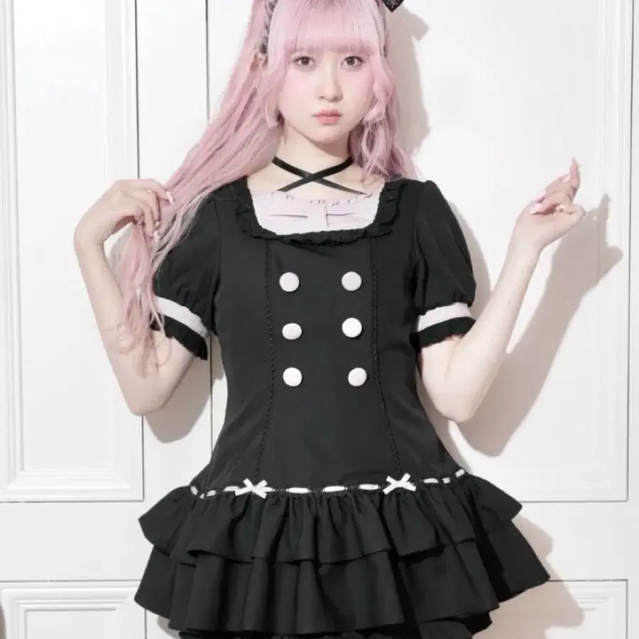 노에미 NOEMIE 리본 요크 코튼 프릴 티어드 셋업