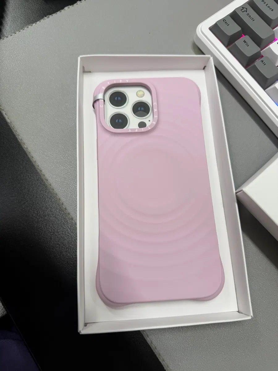 아이폰16 pro max 케이스티파이 에센셜 케이스