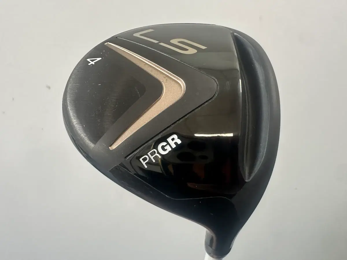 PRGR LS 4번 17.5도 L강도 여성 중고 우드 판매합니다(커버x)
