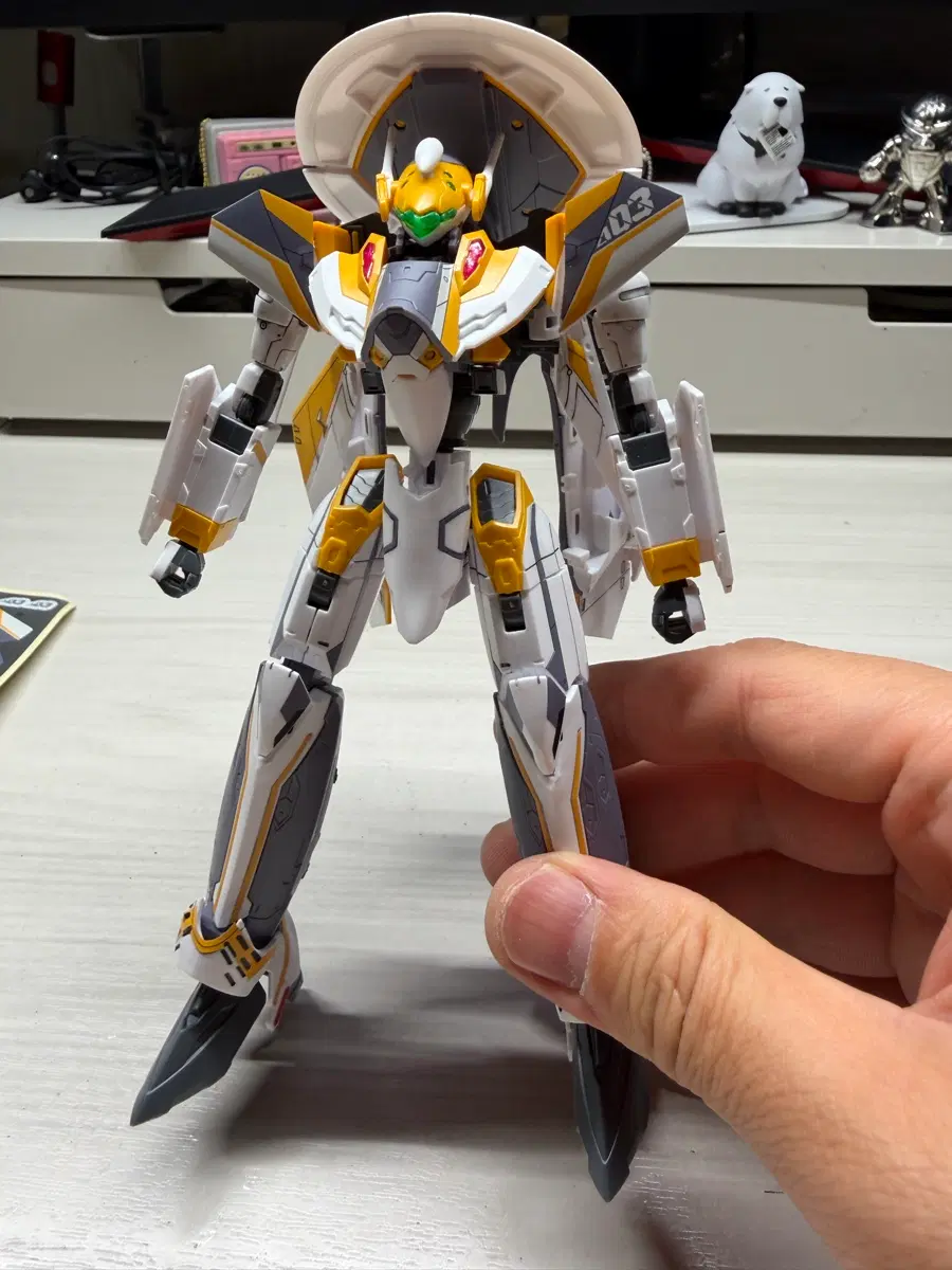 (가조) HG VF-31E 지크프리드(척머스탱 탑승기)