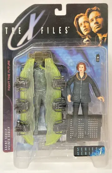 McFARLANE TOYS SERIES 1 / ULTRA ACTION FIGURES AGENT SCULLY