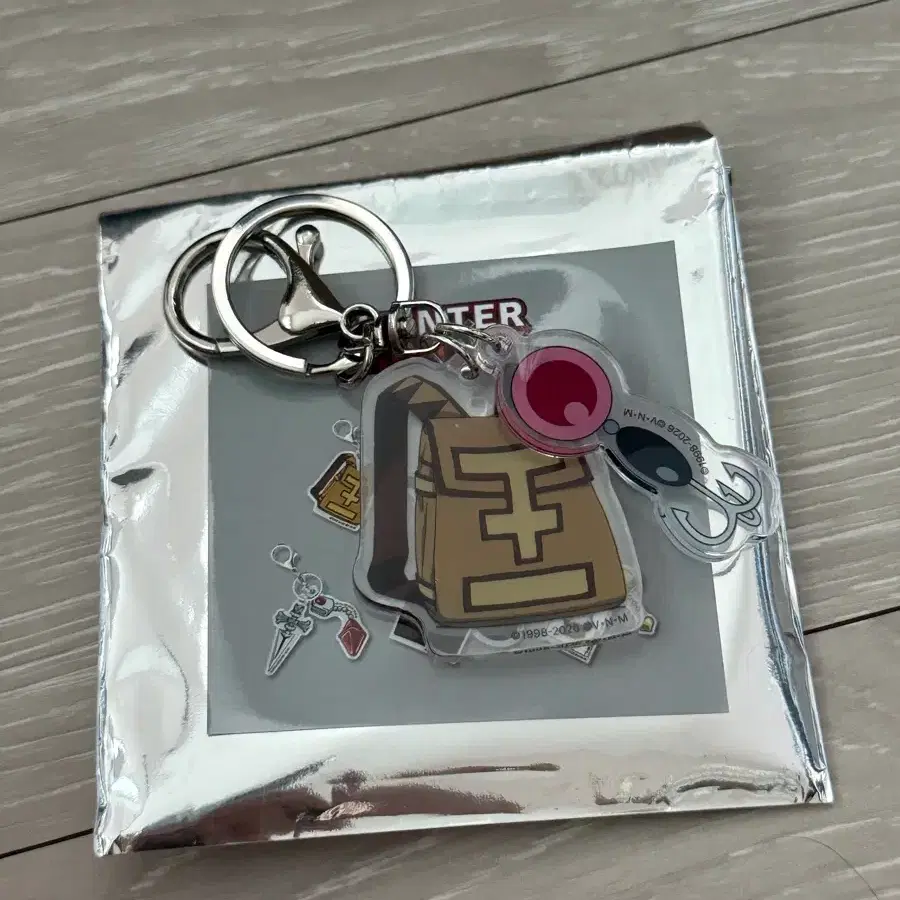 헌터X헌터 콜라보카페 아크릴 키홀더 곤