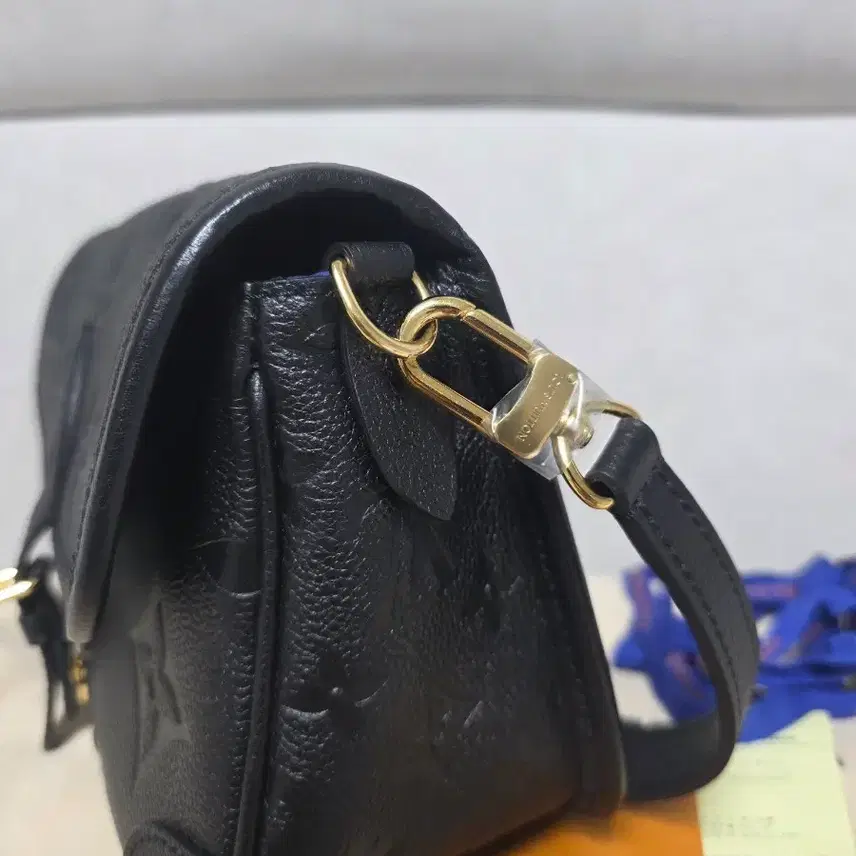 루이비통 다이앤 모노그램 앙프렝뜨 블랙 M46386 사진 4