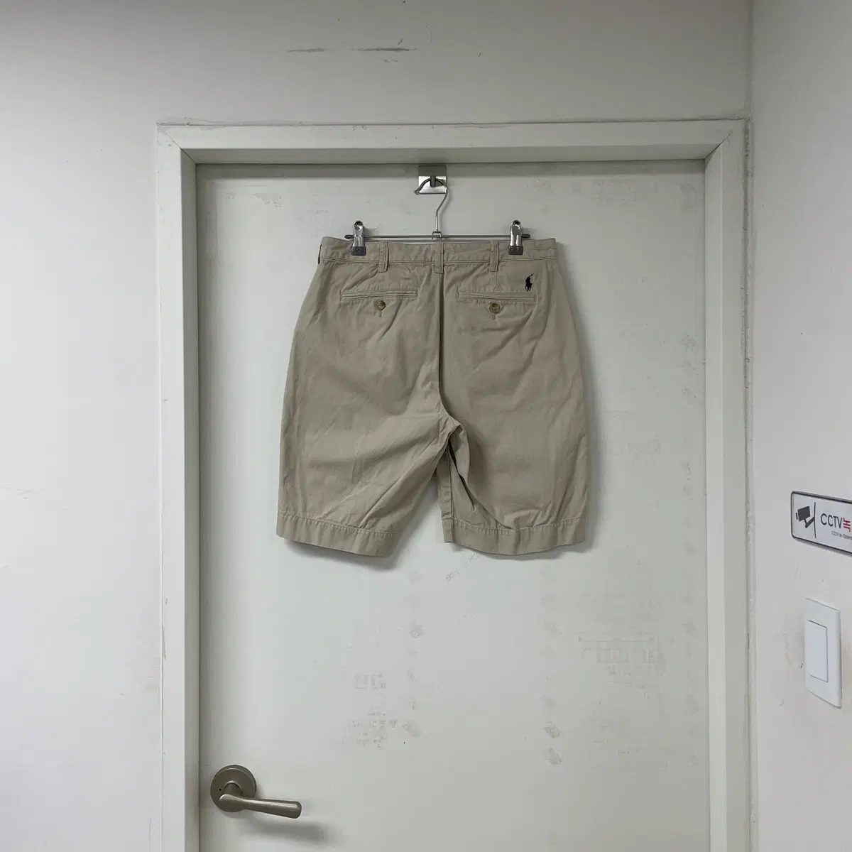 폴로 랄프로렌 QR 치노 반바지 베이지 4