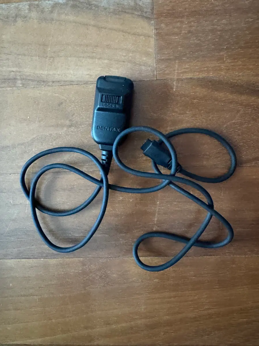 Pentax 펜탁스 케이블 스위치 F 판매합니다