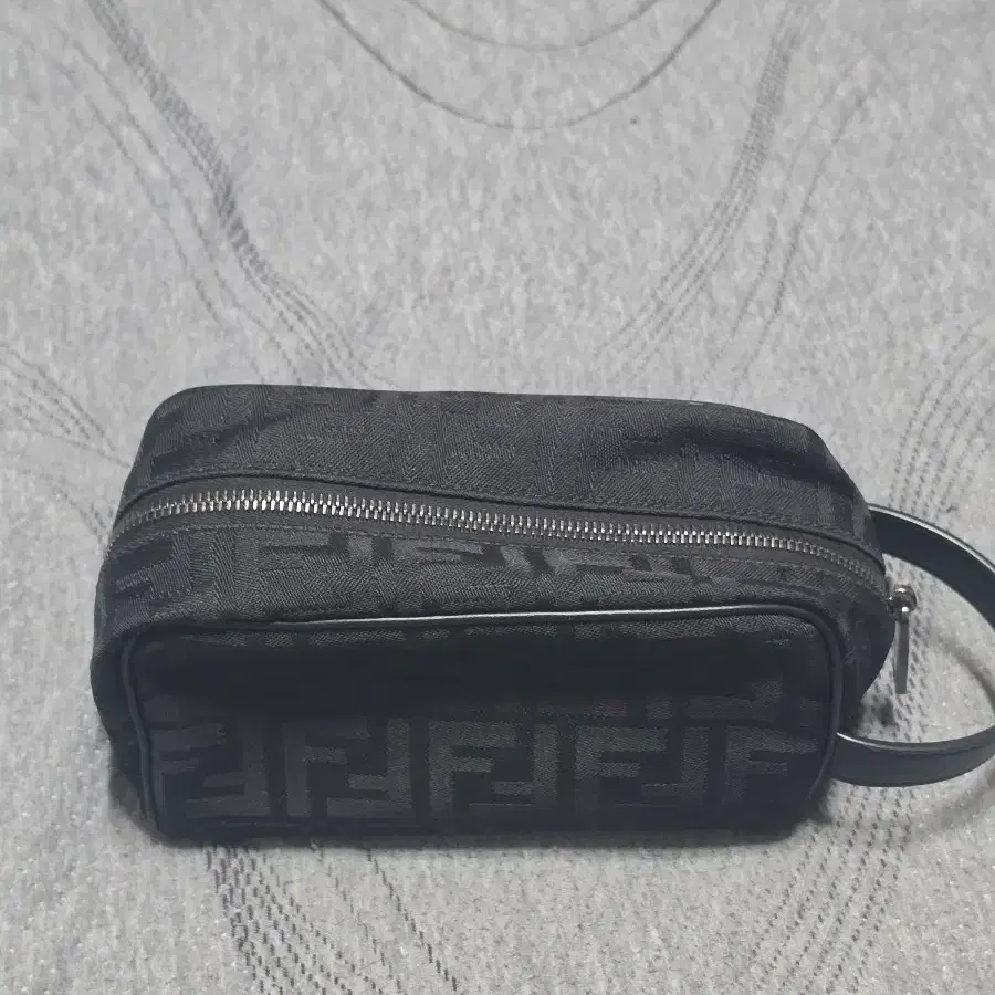 펜디 돕키트