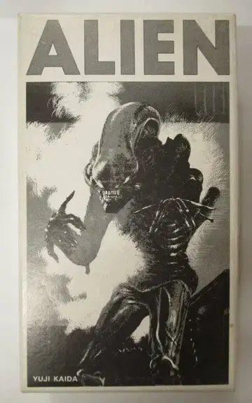 OZ ARTWORK 화이트 메탈제 피규어 에이리언