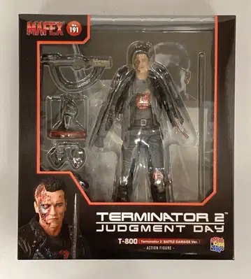 메디콤 토이 MAFEX T-800 (TERMINATOR 2 / BATTLE DAMAGE VER) 191