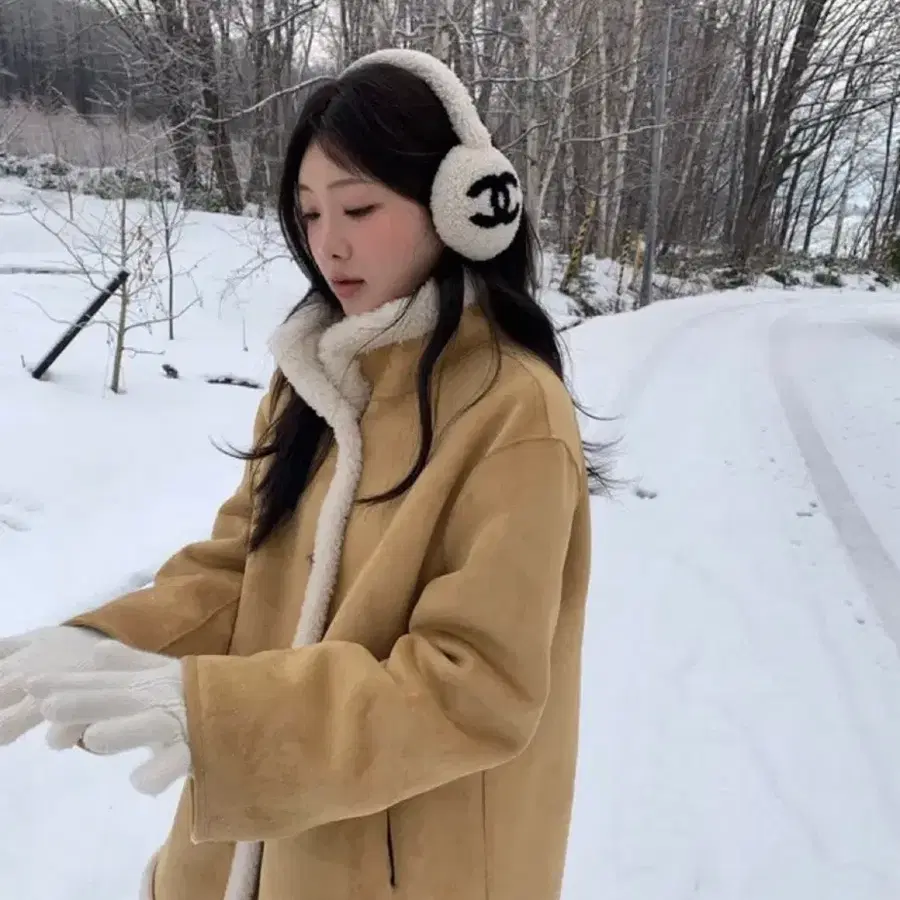 Ondemin reversible shearling jacket 온드민 리버시블 무스탕