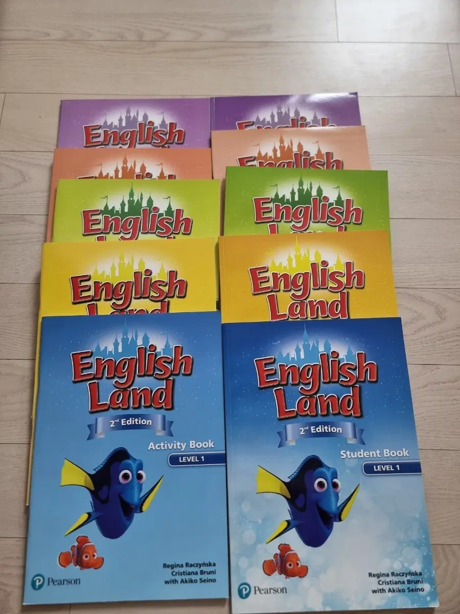 잉글리쉬랜드 English Land 레벨 1~5 풀세트 정품 새제품 잉글리시랜드 10권 cd풀세트 입니다