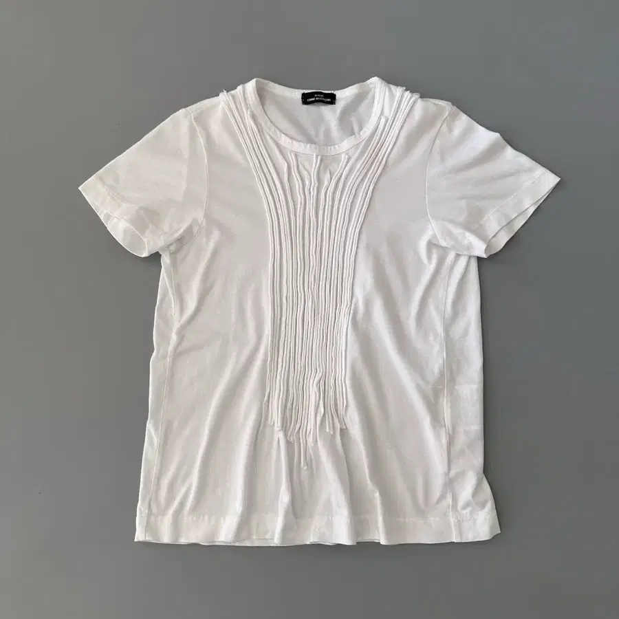 트리콧꼼데가르송 comme des garcons 디테일 반팔 티셔츠