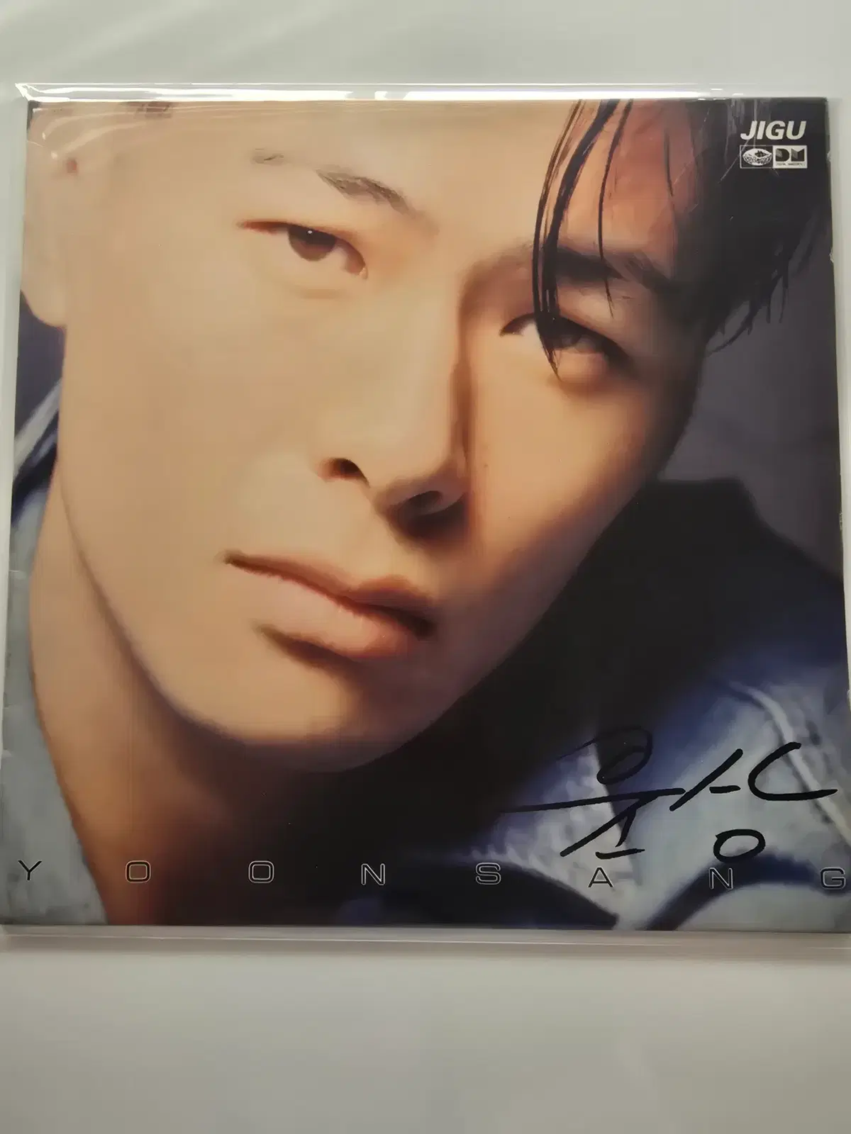 윤상 LP / 윤상 1집 - 이별의 그늘, 잊혀진 것들 /가사집 있음/ EX