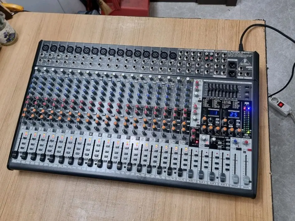 베링거 믹서 SX2442FX 24채널