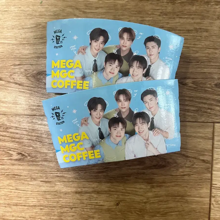 MGC 메가커피 엑소 컵홀더 2개 일괄