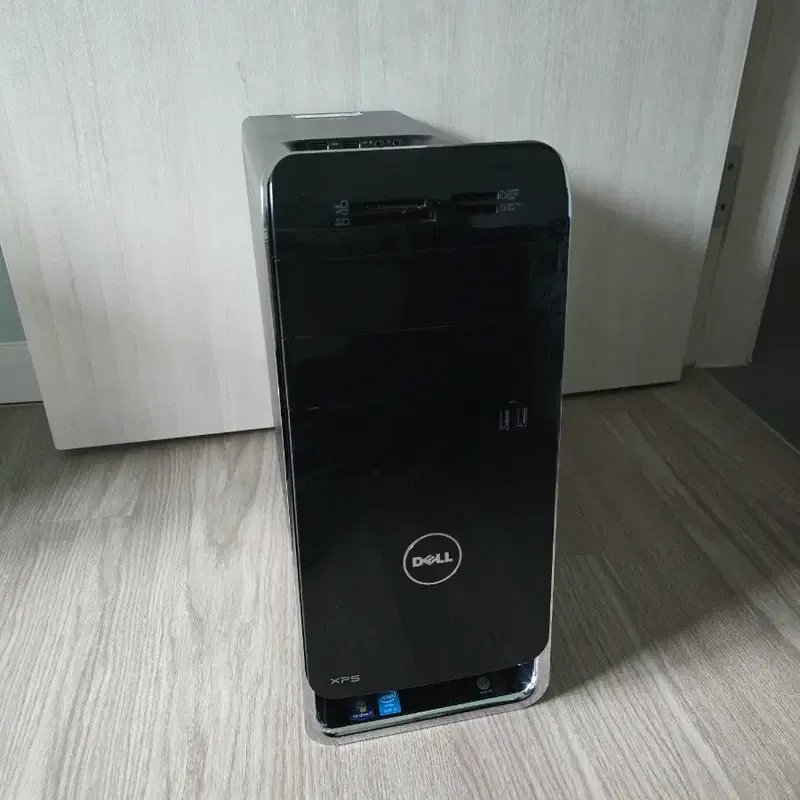 델 XPS 컴퓨터 (i7, 16GB, GTX 1050, 1TB) 게임용 사무용