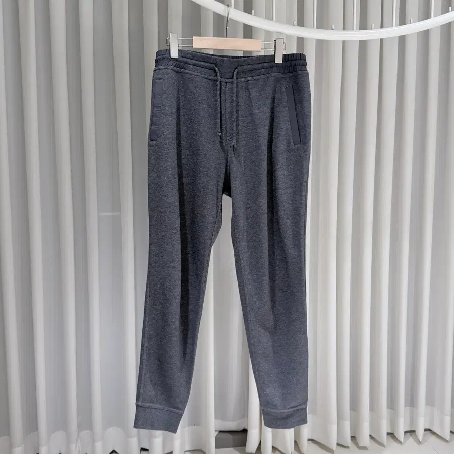 ( S / M ) 브루넬로쿠치넬리 코튼 다크그레이 밴딩 트레이닝 팬츠 바지