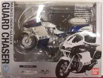 반다이 S.H.Figuarts 가면라이더 아기토 가드 체이서