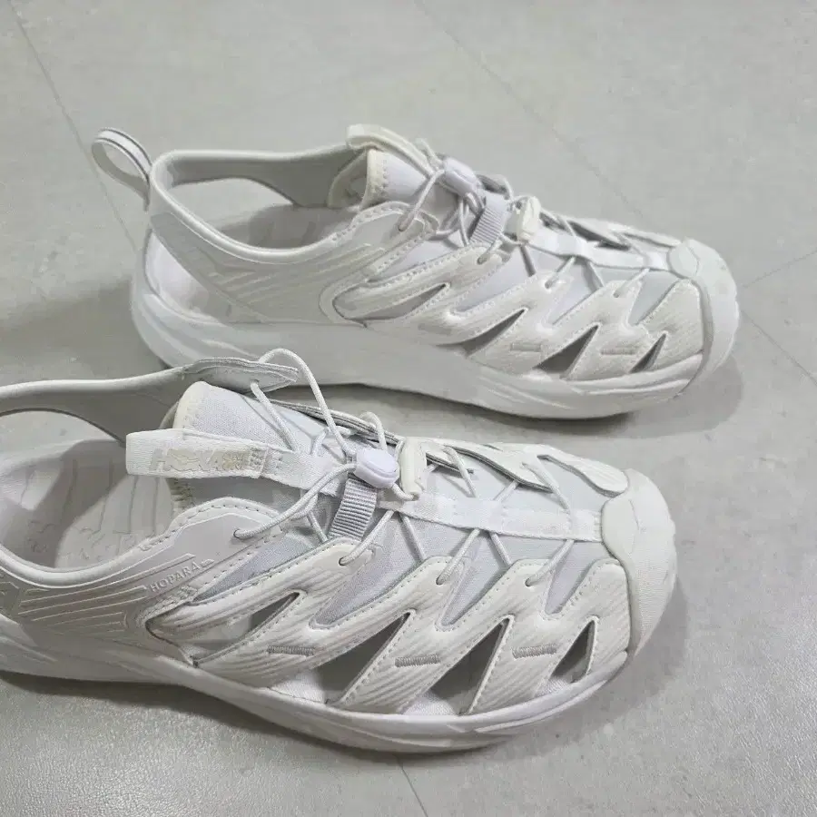 호카 호파라1 화이트 295mm
