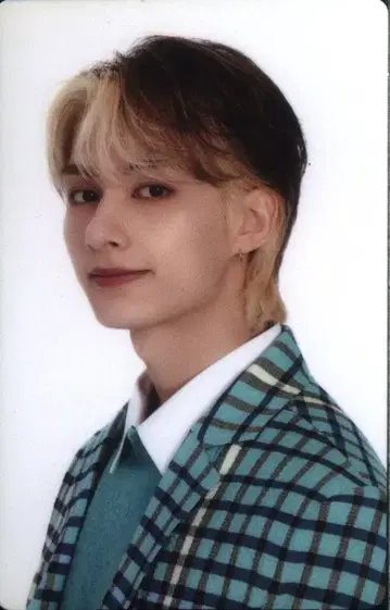 SEVENTEEN JUN 2023 FOLLOW to SEOUL 20