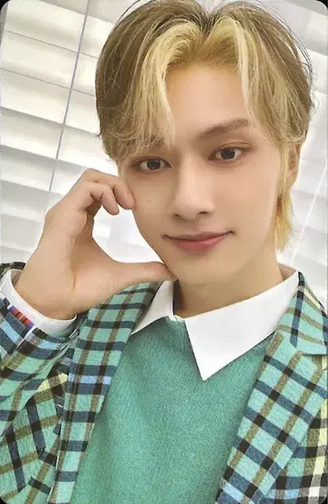 SEVENTEEN JUN 2023 FOLLOW to SEOUL 76