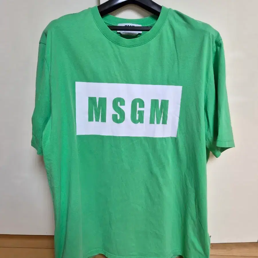 MSGM 반팔티