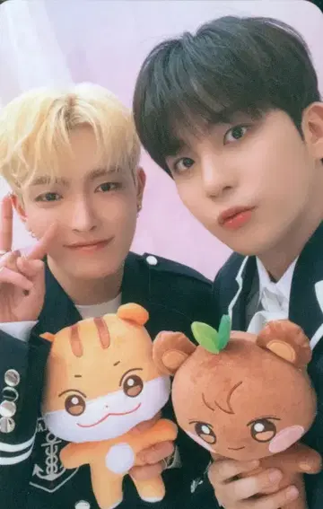 ATEEZ RANDOM TRADING CARD 홍중/종호 트레이딩 카드