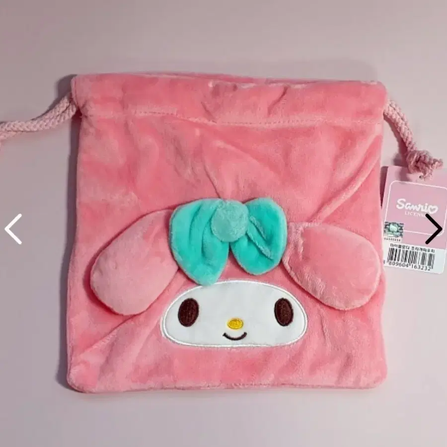 마이멜로디 빅 파우치